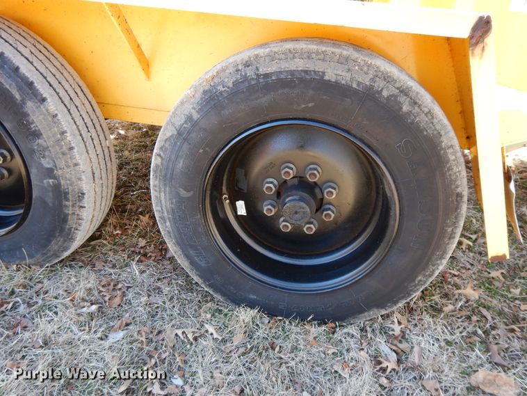 image for item DF5853 2007 Altec DC1820 wood chipper