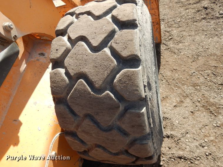 image for item DF5878 2006 Case 450  skid steer loader