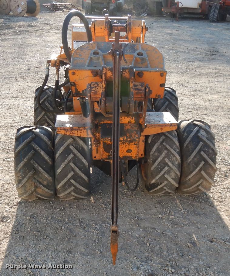 image for item DF5894 1981 Case Maxi Sneaker cable plow