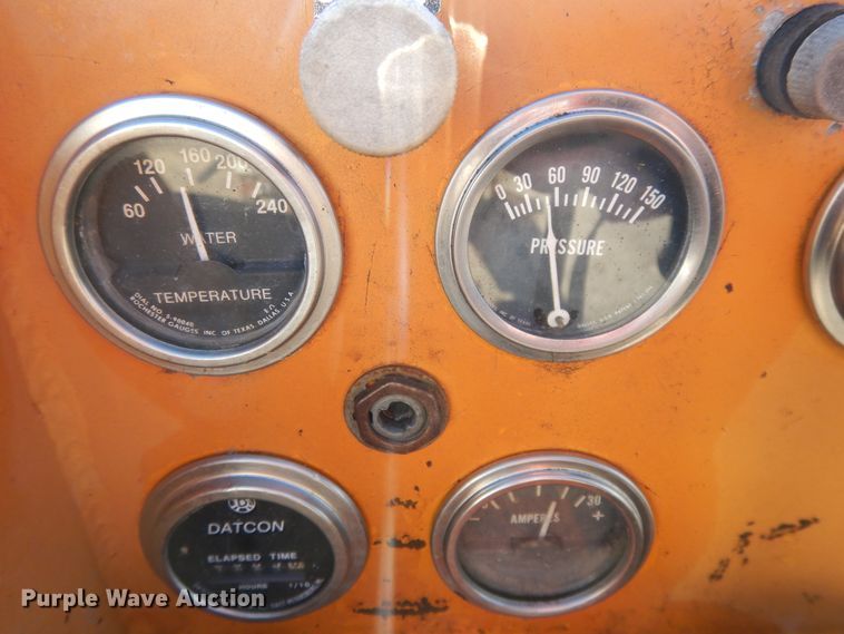 image for item DF5894 1981 Case Maxi Sneaker cable plow