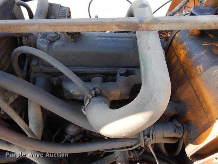 image for item DF5894 1981 Case Maxi Sneaker cable plow