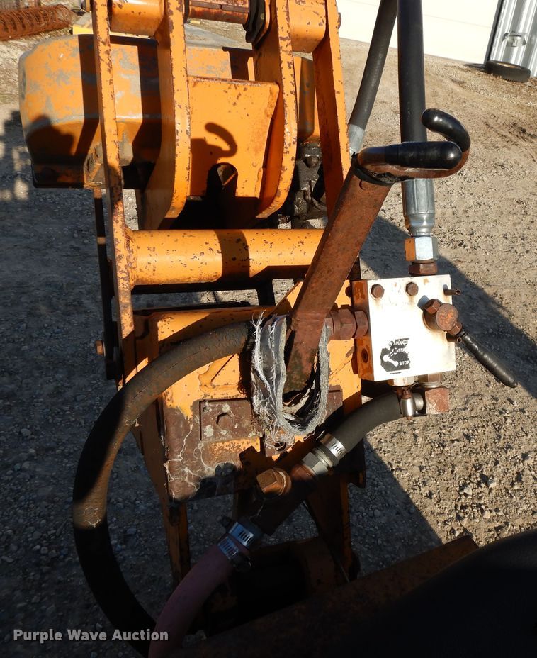 image for item DF5894 1981 Case Maxi Sneaker cable plow