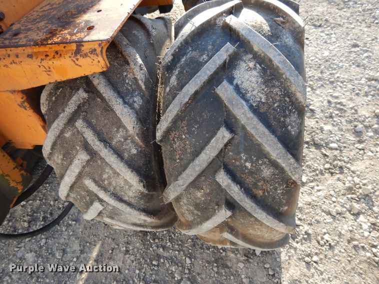 image for item DF5894 1981 Case Maxi Sneaker cable plow