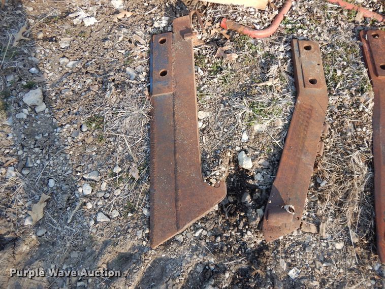 image for item DF5894 1981 Case Maxi Sneaker cable plow