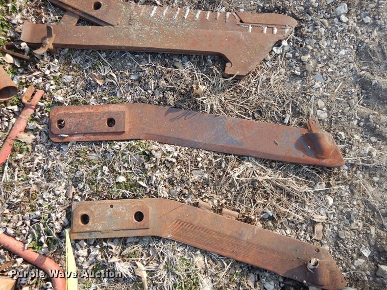 image for item DF5894 1981 Case Maxi Sneaker cable plow