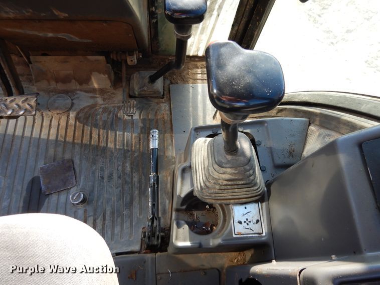 image for item DF5895 Ford 575D backhoe