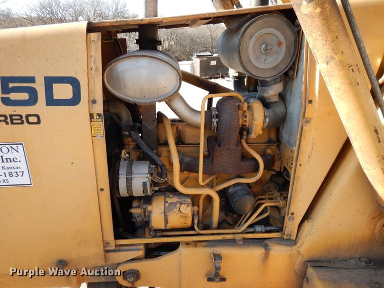 image for item DF5895 Ford 575D backhoe