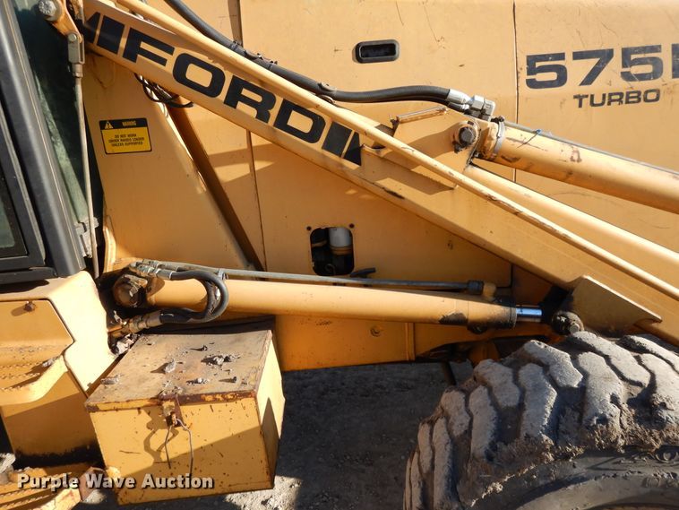 image for item DF5895 Ford 575D backhoe