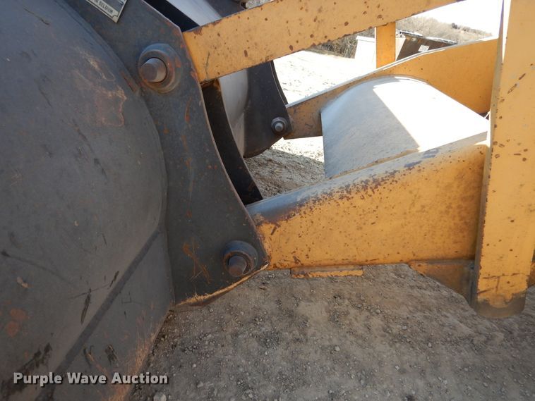 image for item DF5895 Ford 575D backhoe