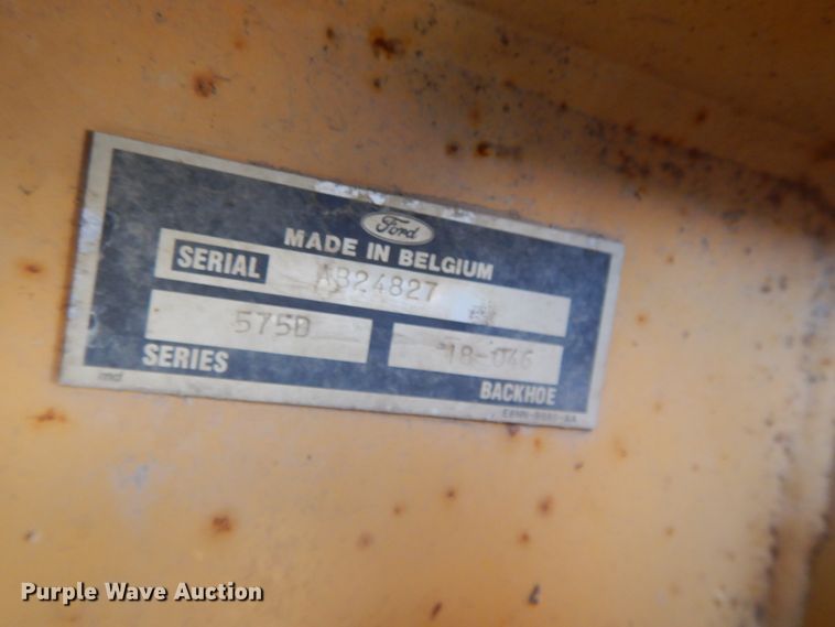 image for item DF5895 Ford 575D backhoe