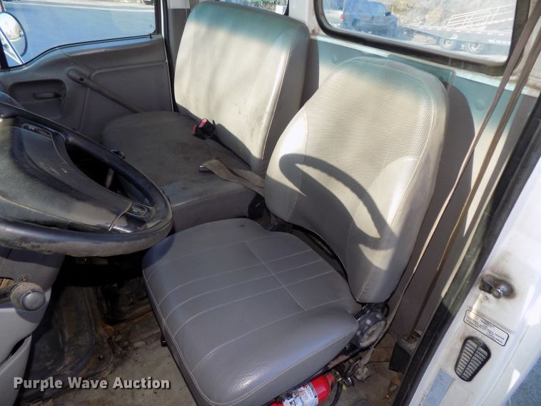 image for item DG2530 1999 Sterling L-Line truck cab and chassis