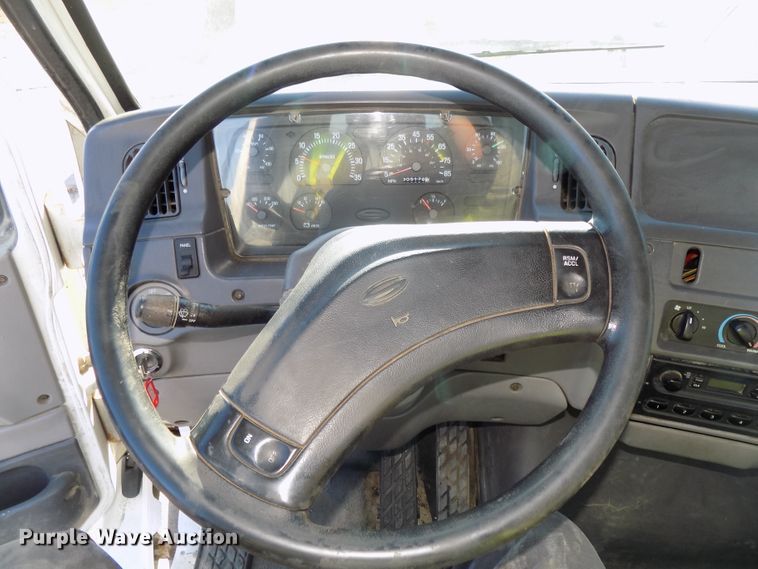 image for item DG2530 1999 Sterling L-Line truck cab and chassis