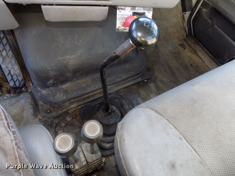 image for item DG2530 1999 Sterling L-Line truck cab and chassis