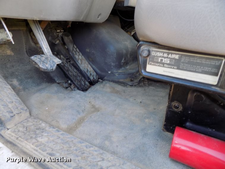 image for item DG2530 1999 Sterling L-Line truck cab and chassis