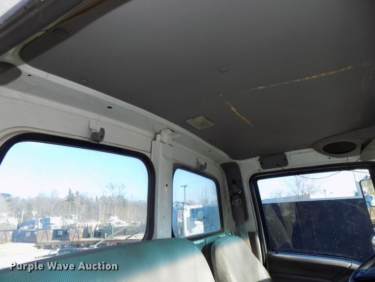 image for item DG2530 1999 Sterling L-Line truck cab and chassis