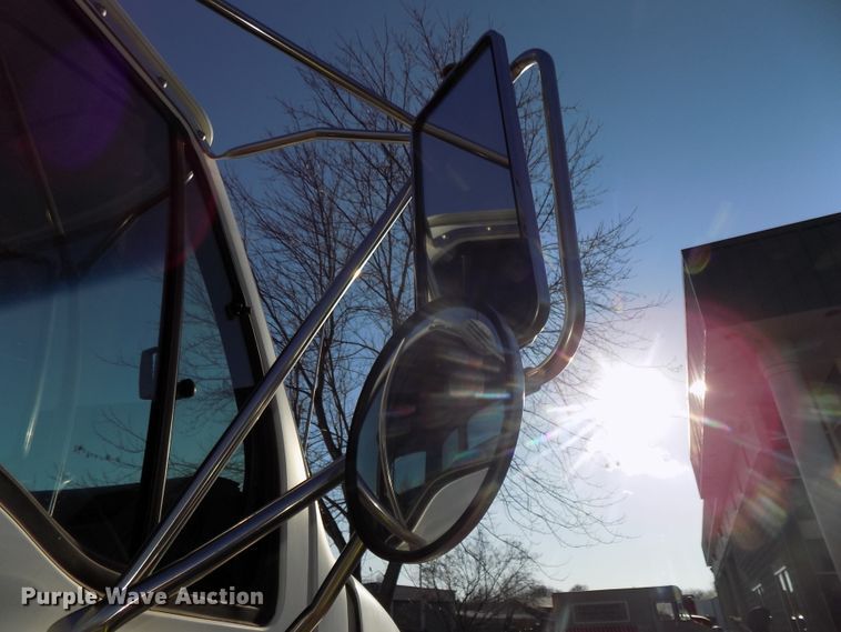 image for item DG2530 1999 Sterling L-Line truck cab and chassis