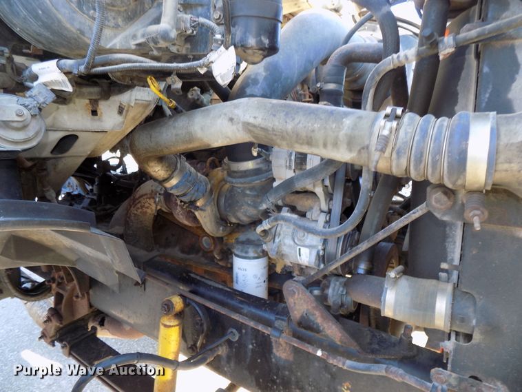 image for item DG2530 1999 Sterling L-Line truck cab and chassis