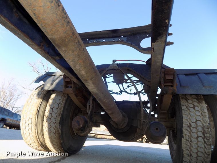 image for item DG2530 1999 Sterling L-Line truck cab and chassis