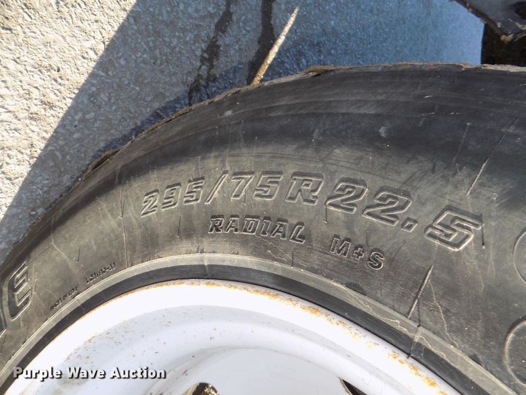 image for item DG2530 1999 Sterling L-Line truck cab and chassis