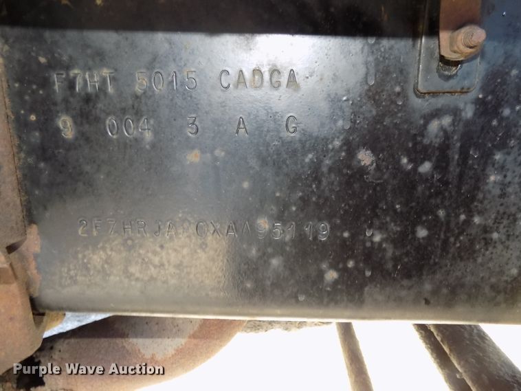 image for item DG2530 1999 Sterling L-Line truck cab and chassis