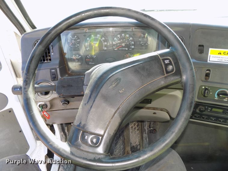 image for item DG2531 2000 Sterling L-Line roll-off container truck