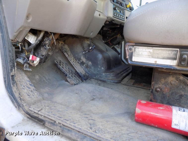 image for item DG2531 2000 Sterling L-Line roll-off container truck