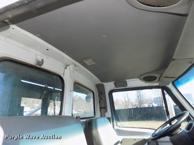 image for item DG2531 2000 Sterling L-Line roll-off container truck