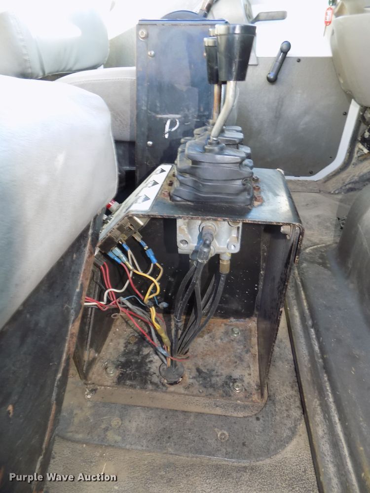 image for item DG2531 2000 Sterling L-Line roll-off container truck