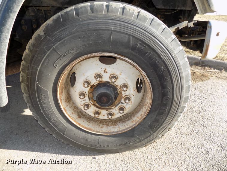 image for item DG2531 2000 Sterling L-Line roll-off container truck