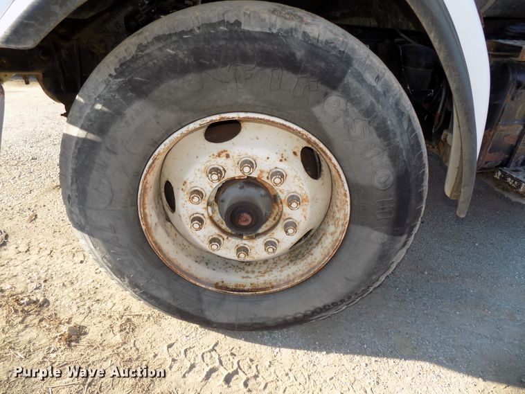 image for item DG2531 2000 Sterling L-Line roll-off container truck