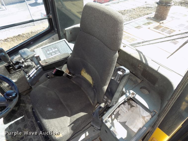 image for item DG2540 1999 Komatsu WA320-3MC wheel loader