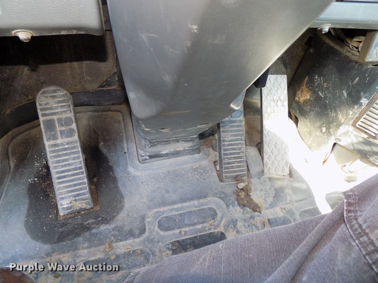 image for item DG2540 1999 Komatsu WA320-3MC wheel loader