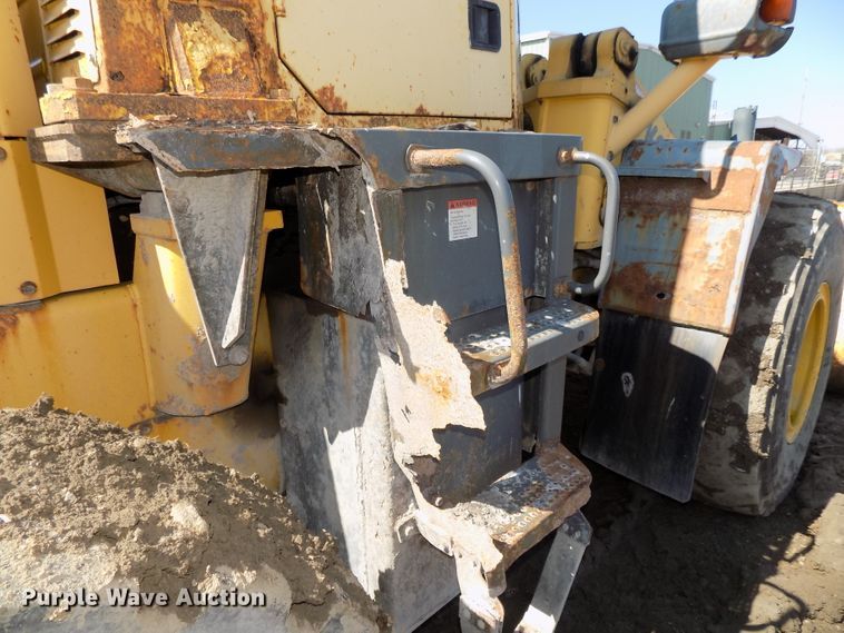 image for item DG2540 1999 Komatsu WA320-3MC wheel loader