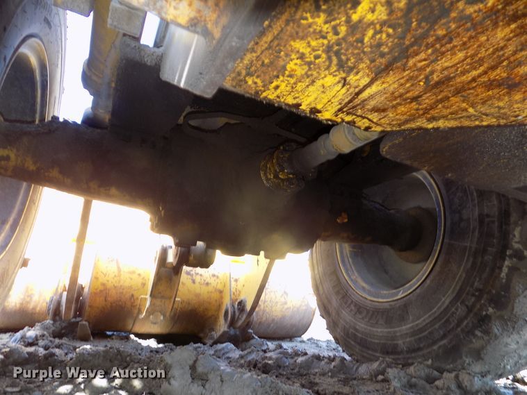 image for item DG2540 1999 Komatsu WA320-3MC wheel loader