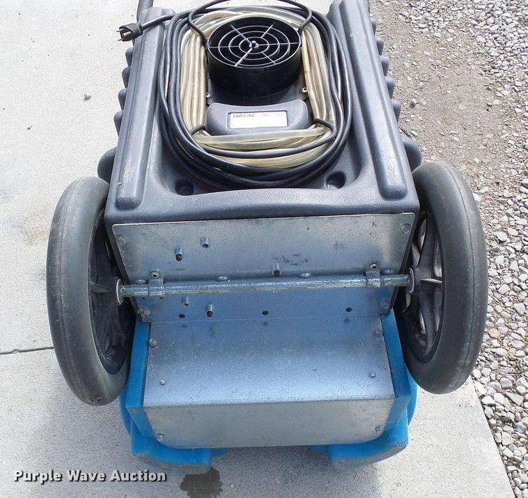 image for item DG5564 Drieaz F203 dehumidifier
