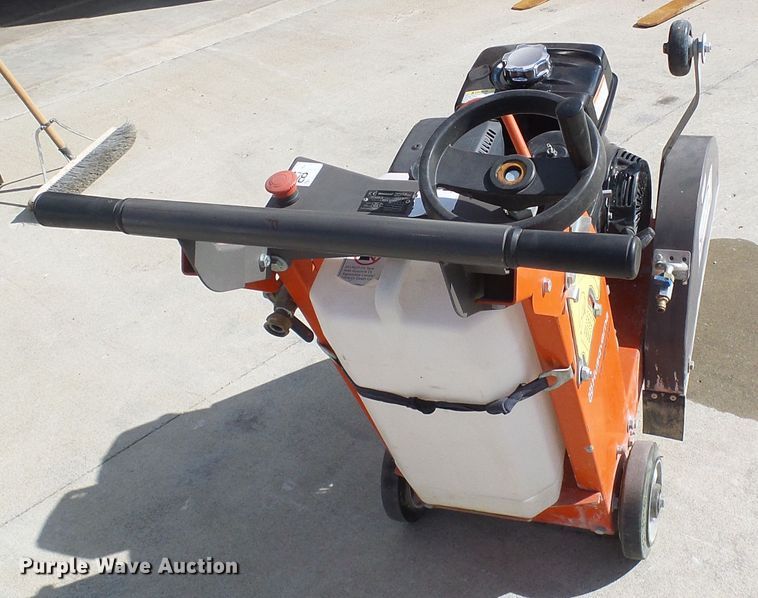 image for item DG5565 Husqvarna FS400LV concrete saw