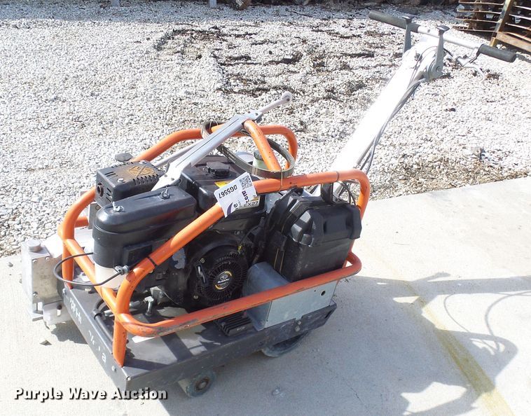 image for item DG5567 2010 Husqvarna Soff Cut X2000E concrete saw