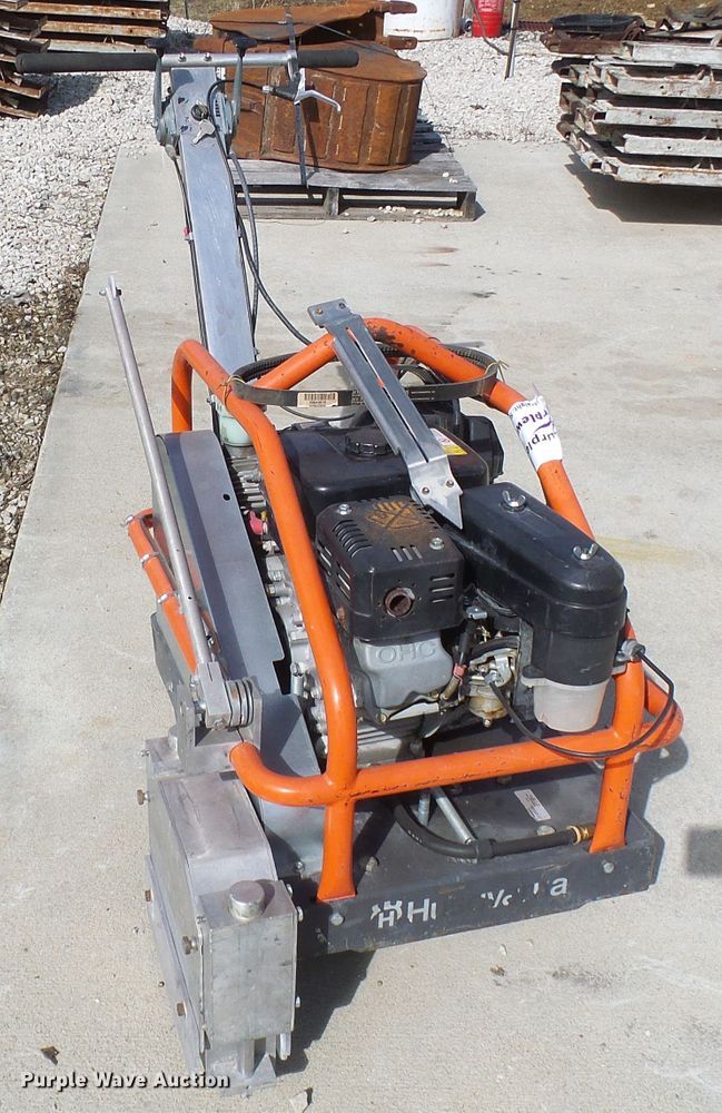 image for item DG5567 2010 Husqvarna Soff Cut X2000E concrete saw