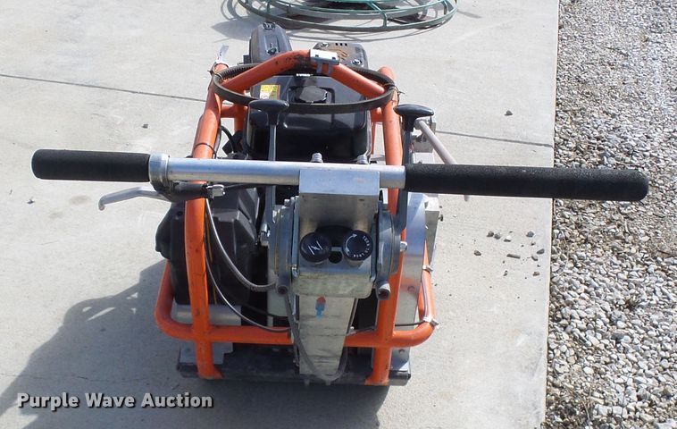 image for item DG5567 2010 Husqvarna Soff Cut X2000E concrete saw