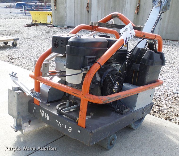 image for item DG5567 2010 Husqvarna Soff Cut X2000E concrete saw