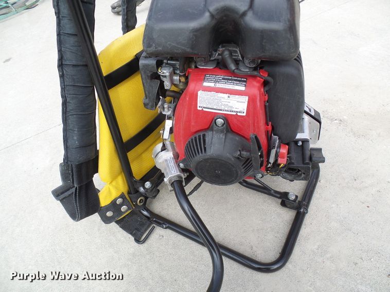 image for item DG5569 Oztec BP-50A concrete vibrator