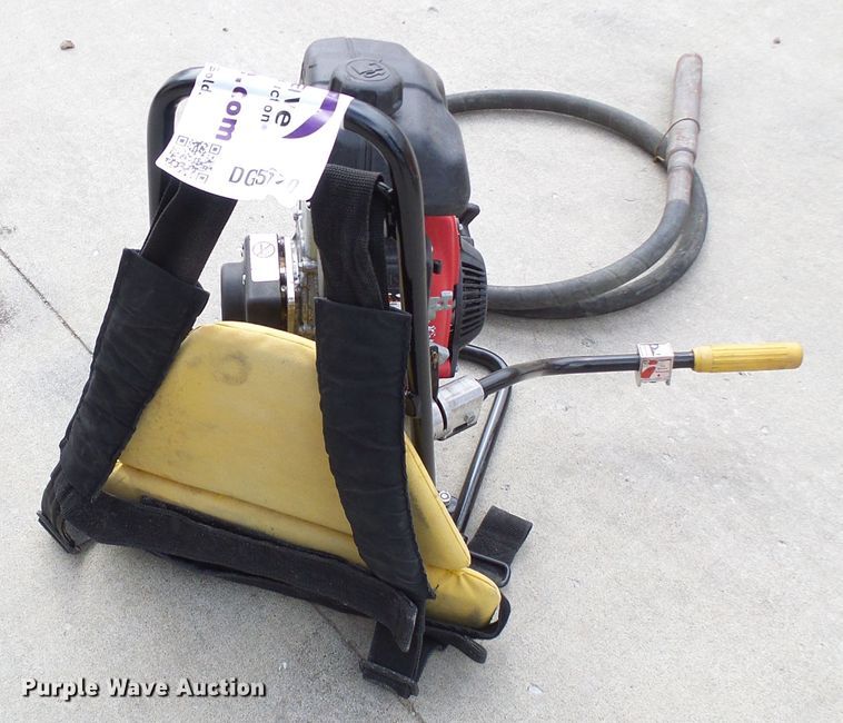 image for item DG5570 Oztec BP-50A concrete vibrator
