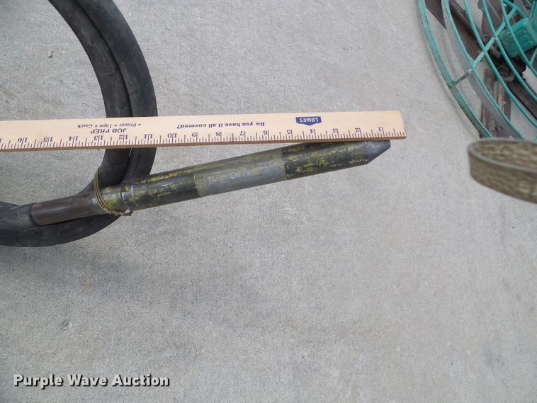 image for item DG5571 Northrock concrete vibrator