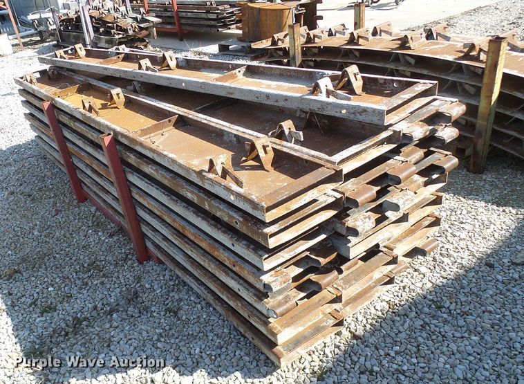 image for item DG5572 Concrete forms