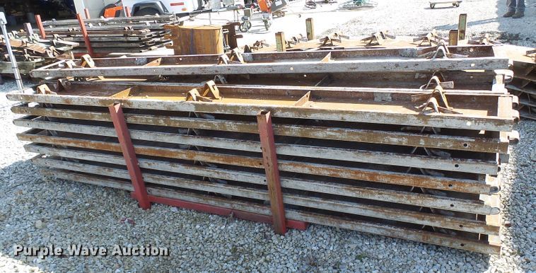 image for item DG5572 Concrete forms