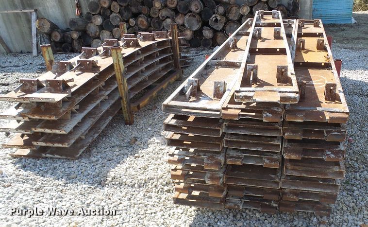 image for item DG5572 Concrete forms