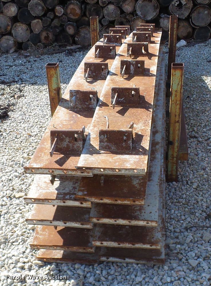 image for item DG5572 Concrete forms