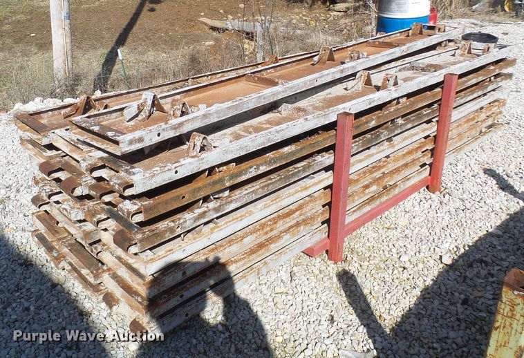 image for item DG5572 Concrete forms