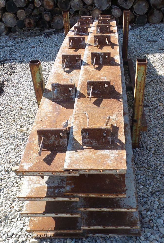 image for item DG5572 Concrete forms