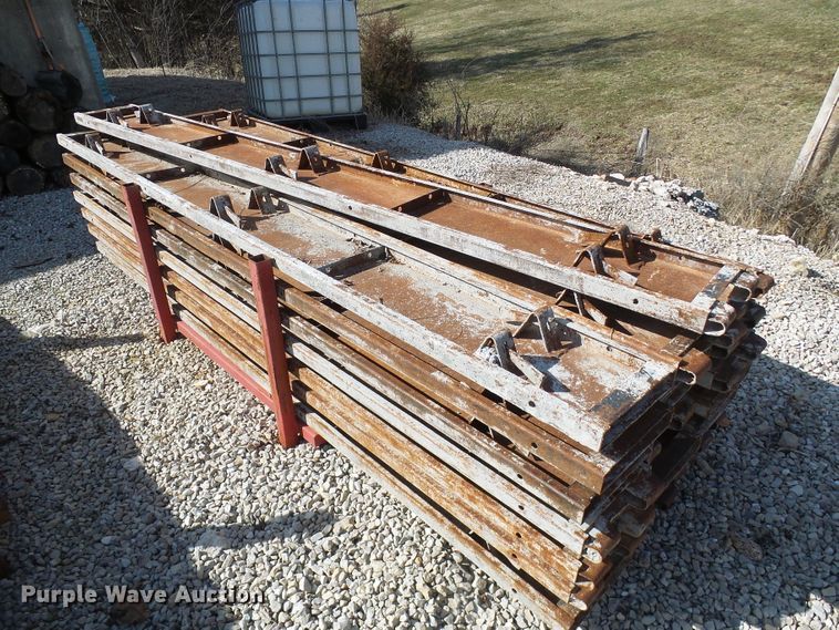 image for item DG5572 Concrete forms